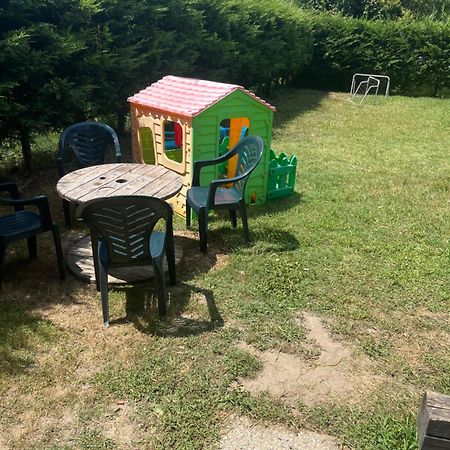 Les Petits Chalets De Dudu La Voulte-sur-Rhone Exterior foto