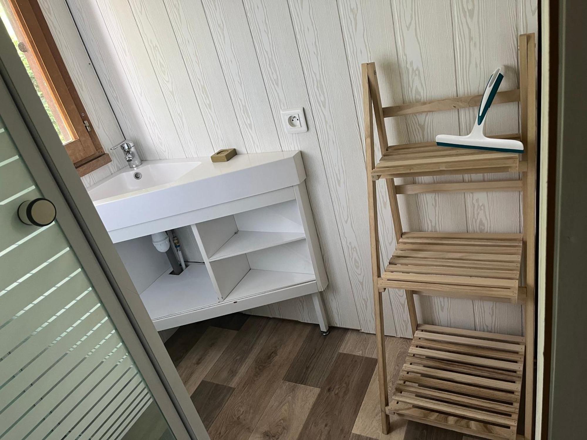 Les Petits Chalets De Dudu La Voulte-sur-Rhone Exterior foto